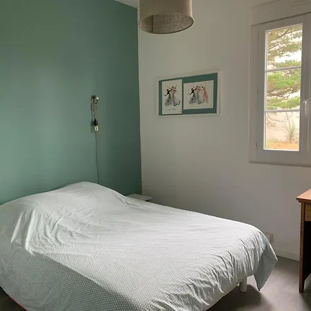 Grande Maison Bord De - 4 *