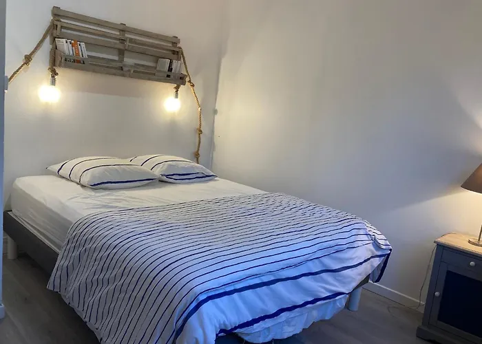 Tatil Evi Grande Maison Bord De - 4 *