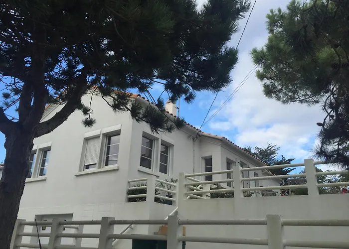 Grande Maison Bord De - 4